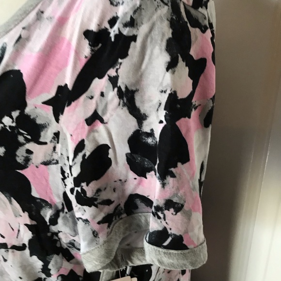 Pajamas pink, black and gray - Picture 3 of 12